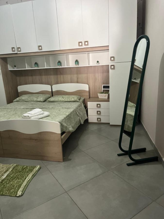 Lacasinadisofisa Apartment Napoli Bagian luar foto
